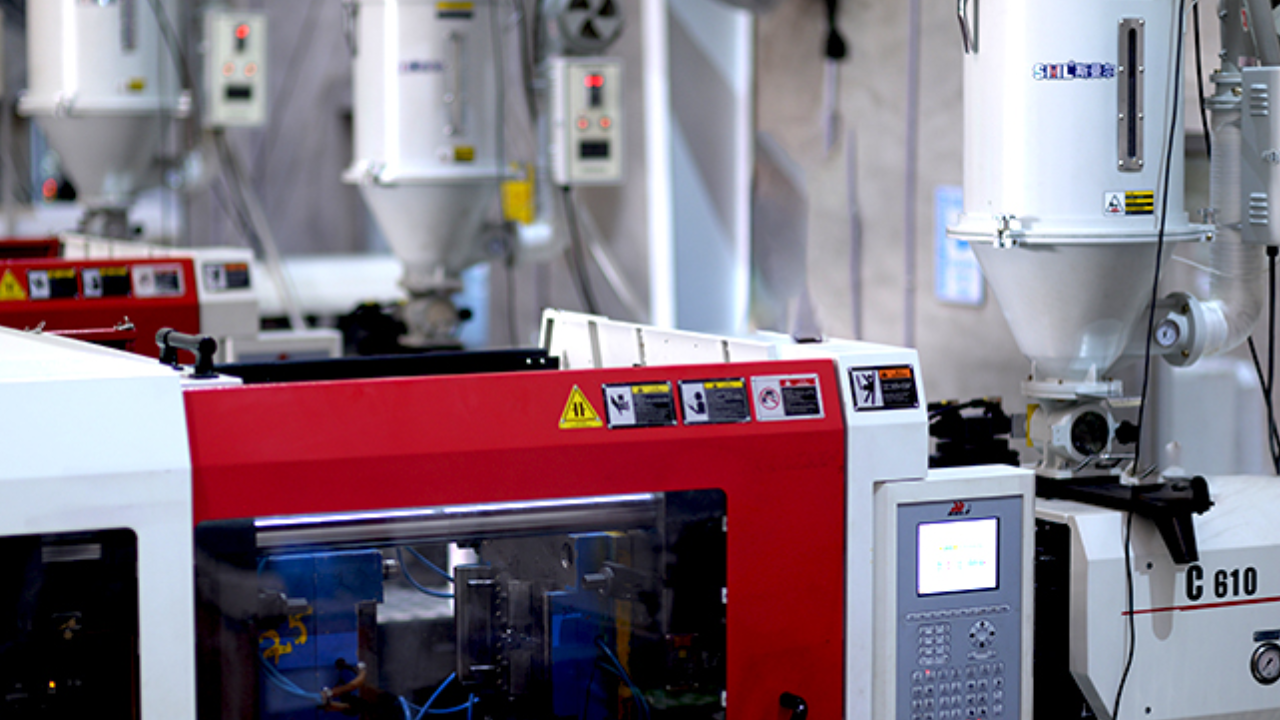 A Thorough Guide on the Capabilities, Benefits & Applications of Injection Molding