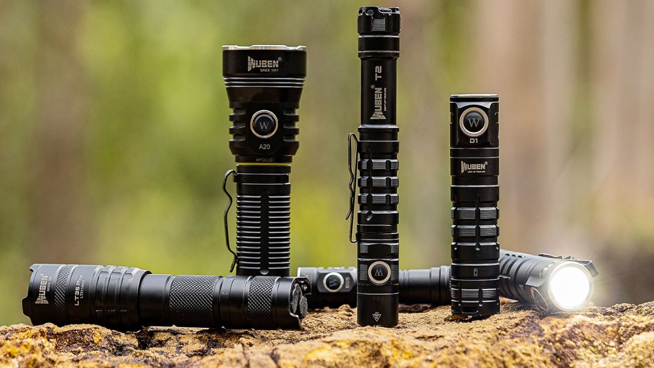 Comparing Budget and Premium Flashlights: What’s the Real Difference?